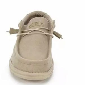 HEY DUDE WALLY BEIGE sz 12